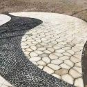 毕节 黄金麻冰裂纹地铺石工地铺装案例