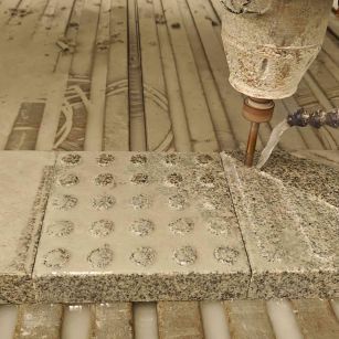 毕节 芝麻白花岗岩石材盲人石、盲道石、盲点石