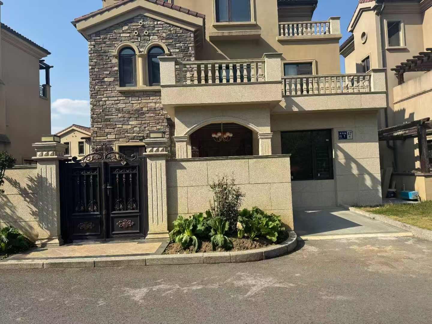 毕节黄金麻别墅案例展示