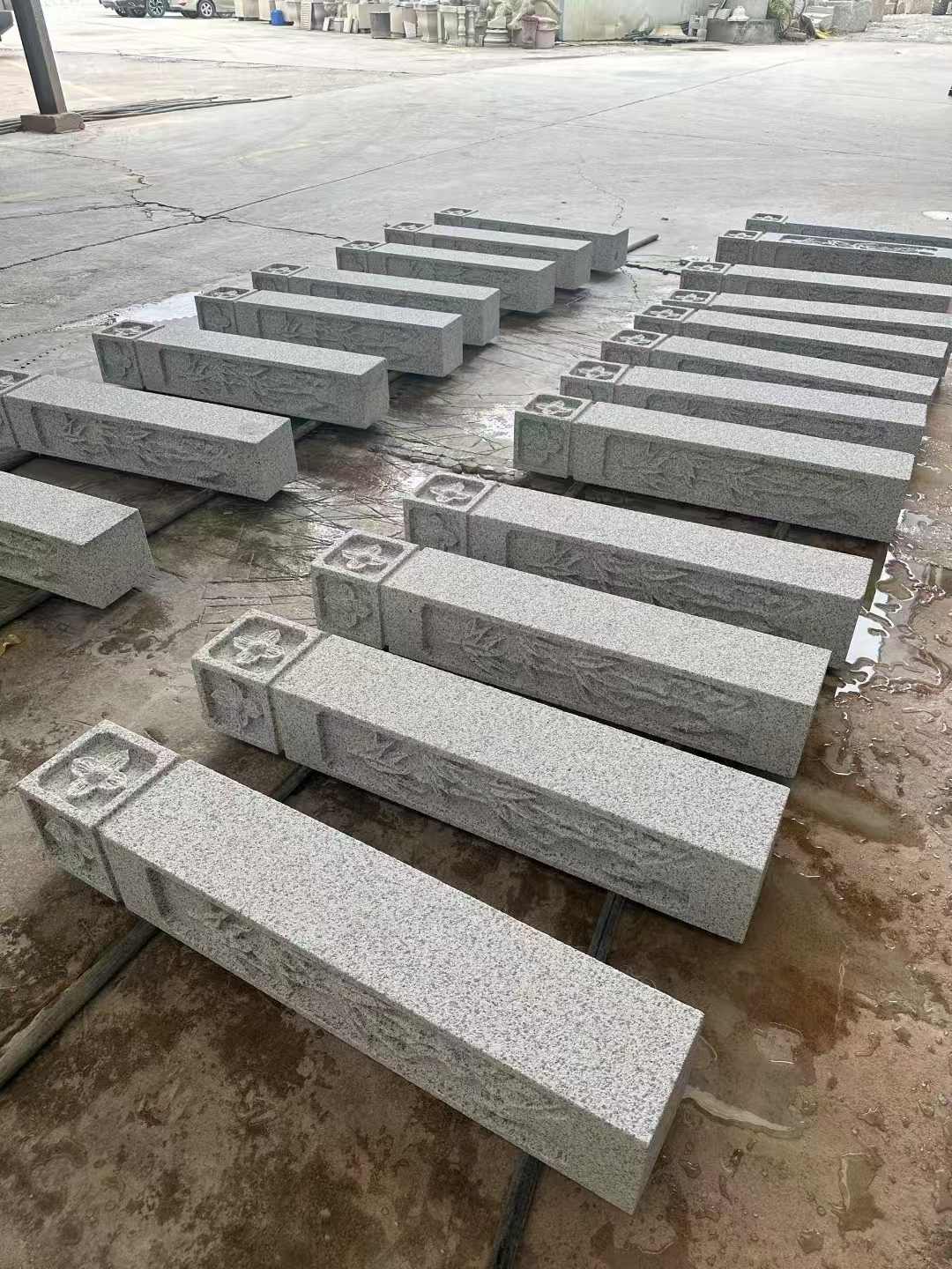 毕节 白麻方柱雕花防水