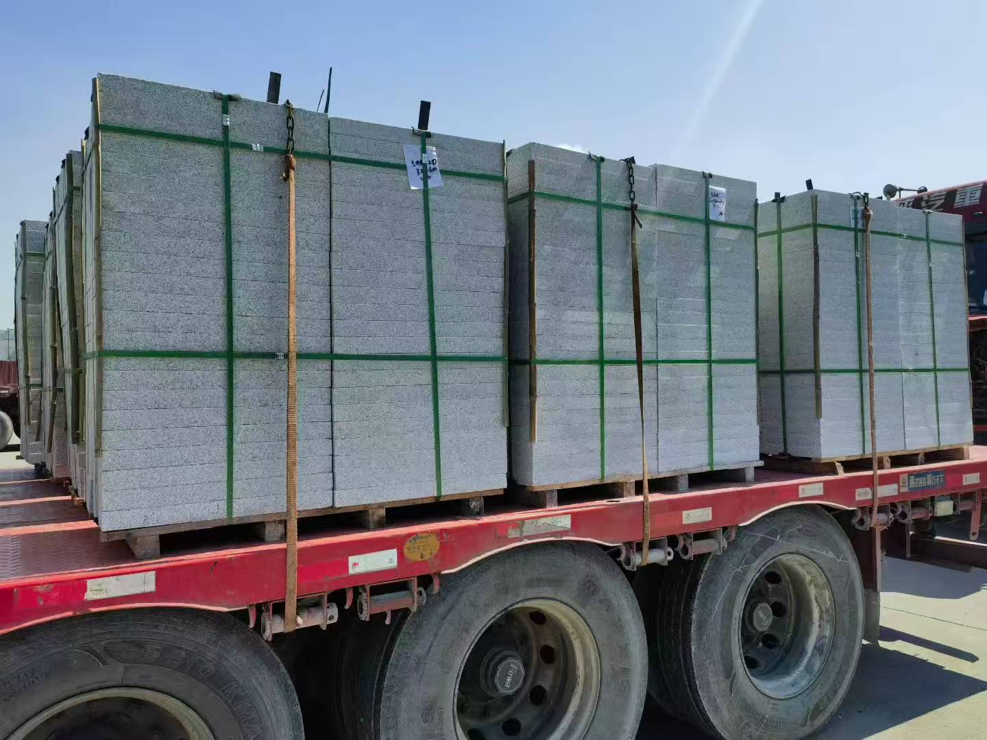 毕节芝麻白花岗岩出货日常地铺石