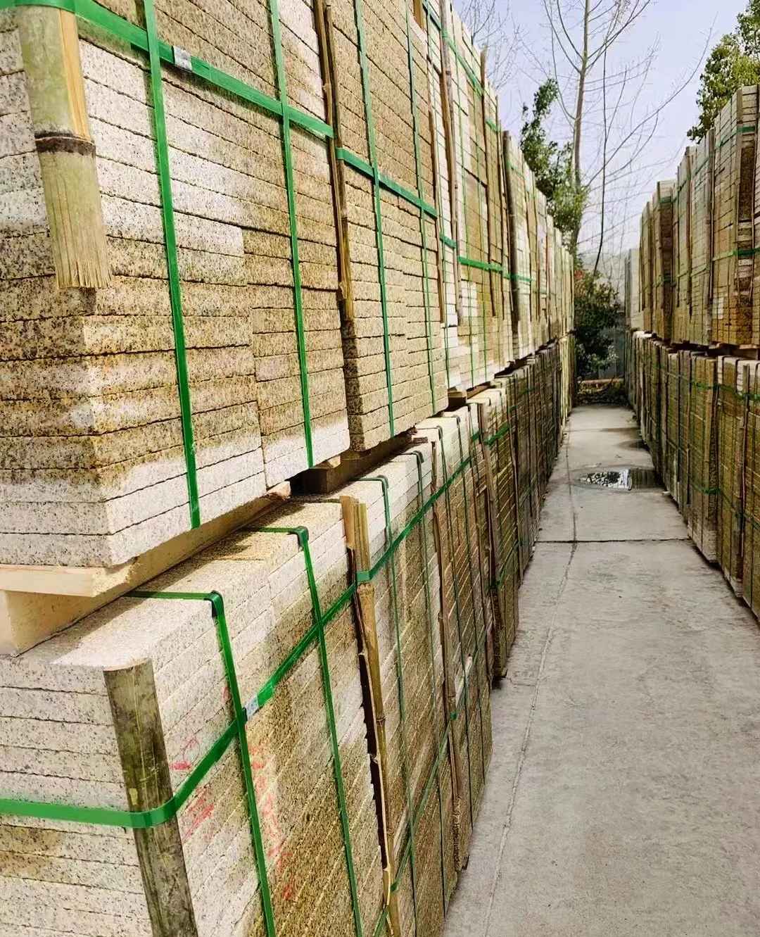 毕节 黄金麻花岗岩荔枝面地铺石