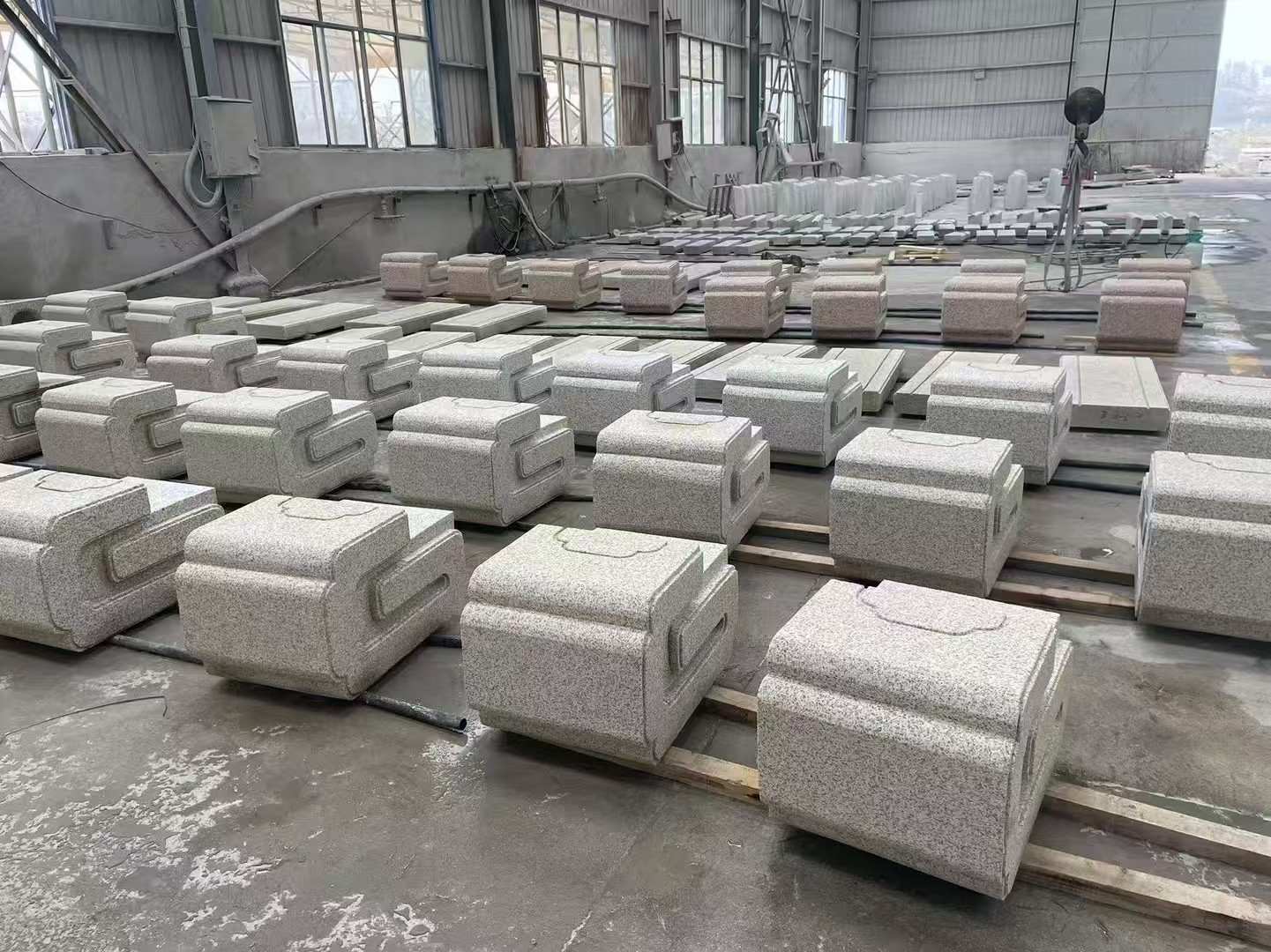 毕节 白麻花岗岩异形加工-石凳，坐凳