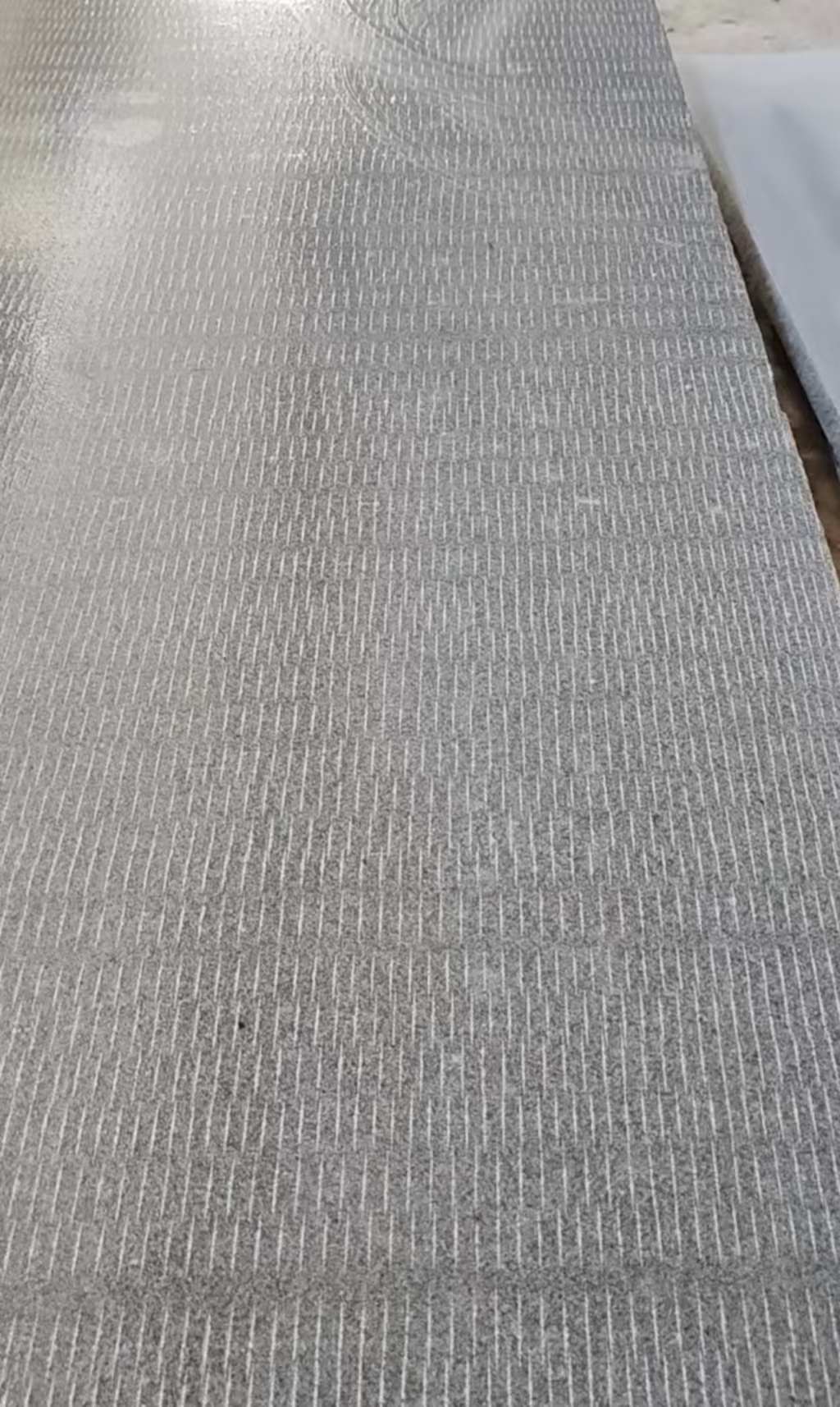 毕节 芝麻灰花岗岩斧剁面，刀斩面