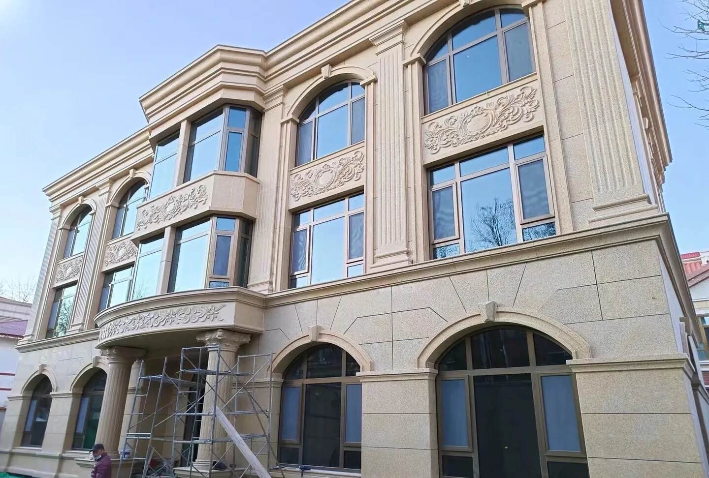 毕节 黄金麻花岗岩别墅外墙干挂