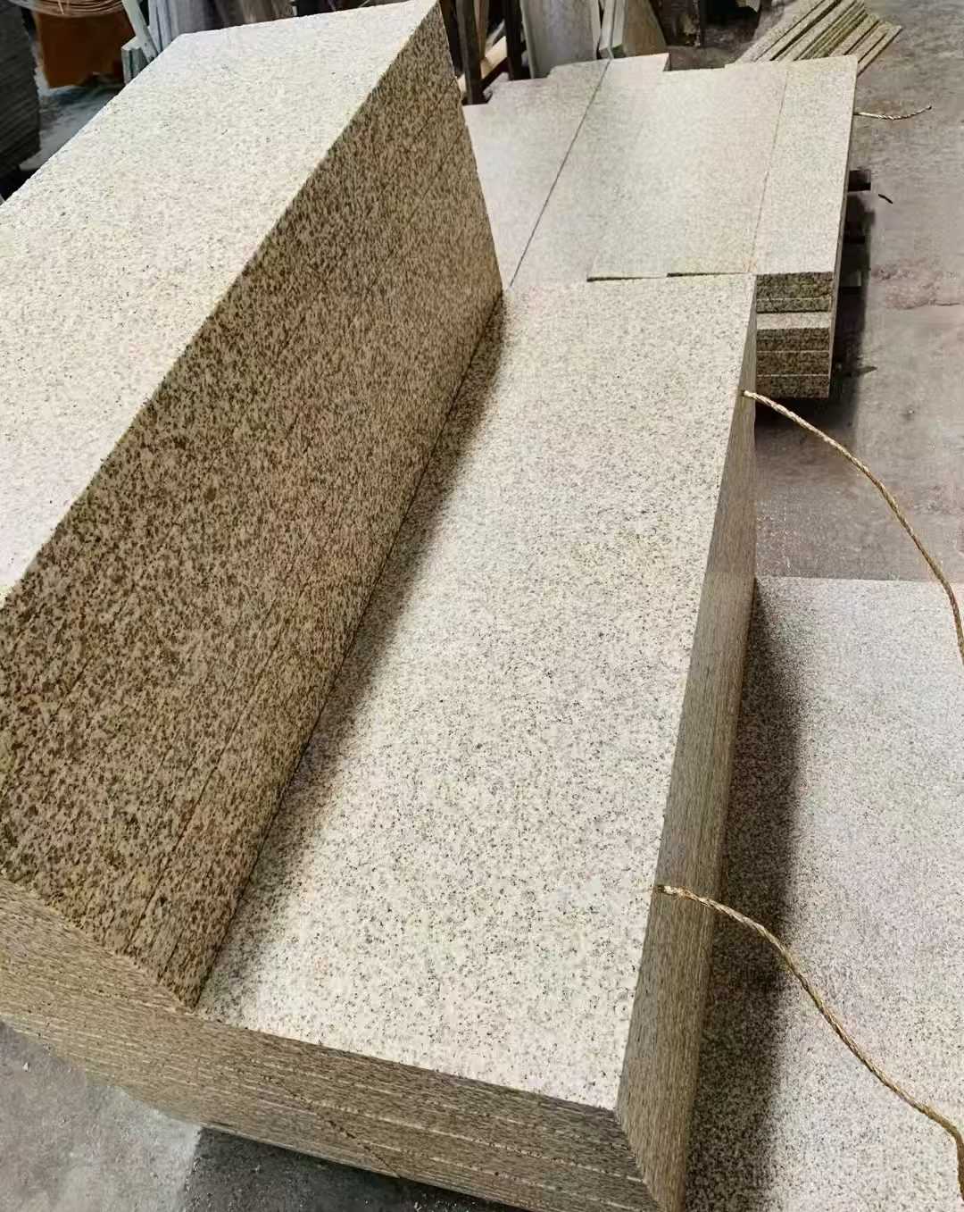 毕节 黄金麻荔枝面外墙干挂成品