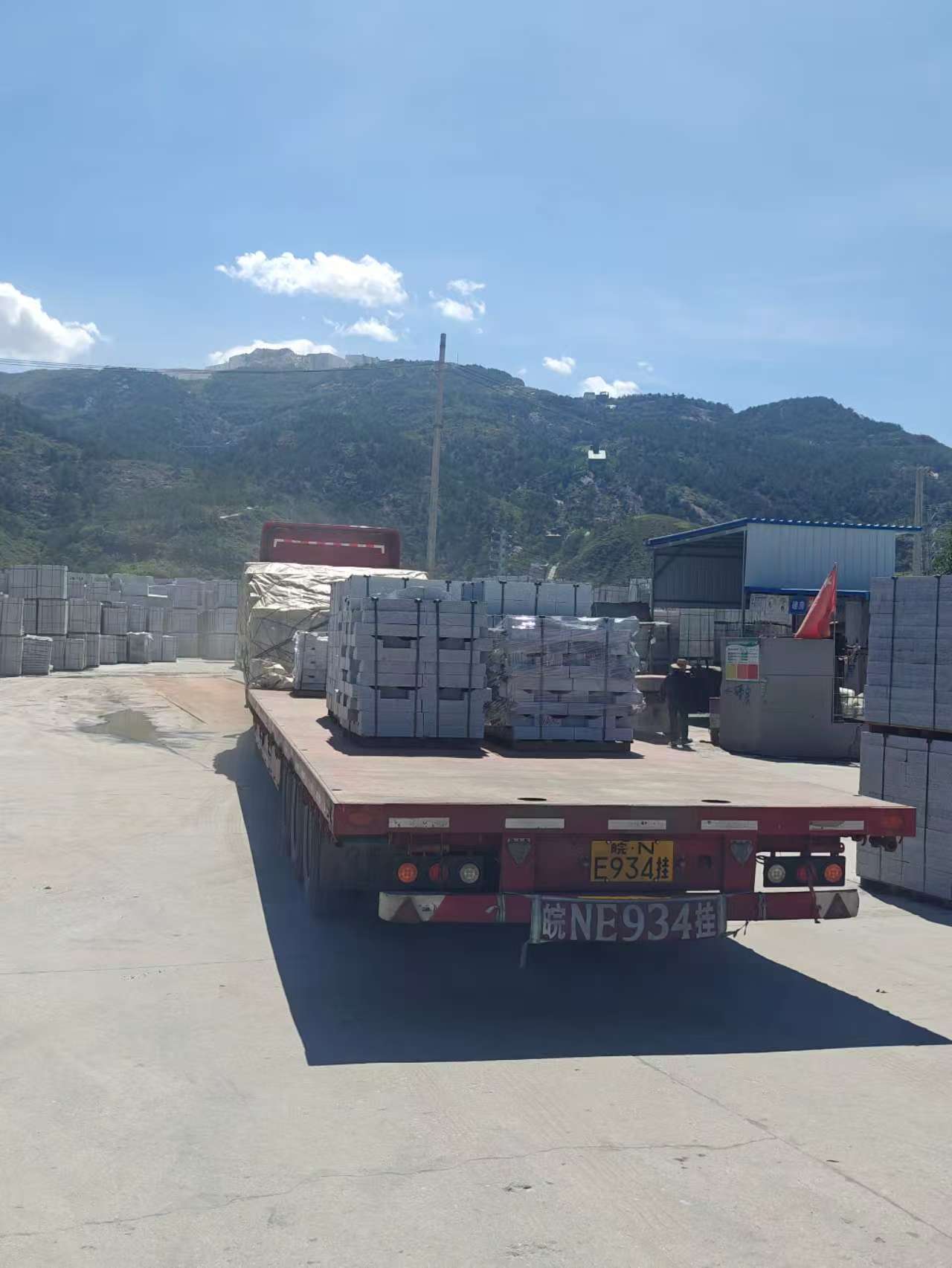 毕节 芝麻白仿形路沿石，直形路沿石