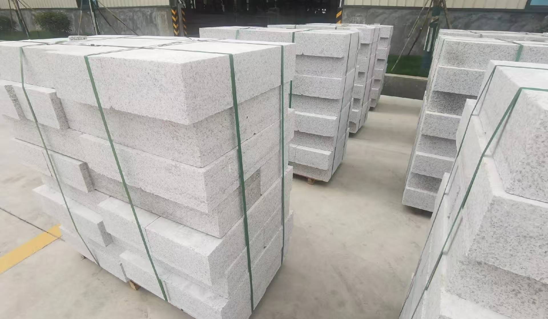 毕节 白麻花岗岩路沿石，立缘石，平缘石，路牙石，道牙石，马路牙子等