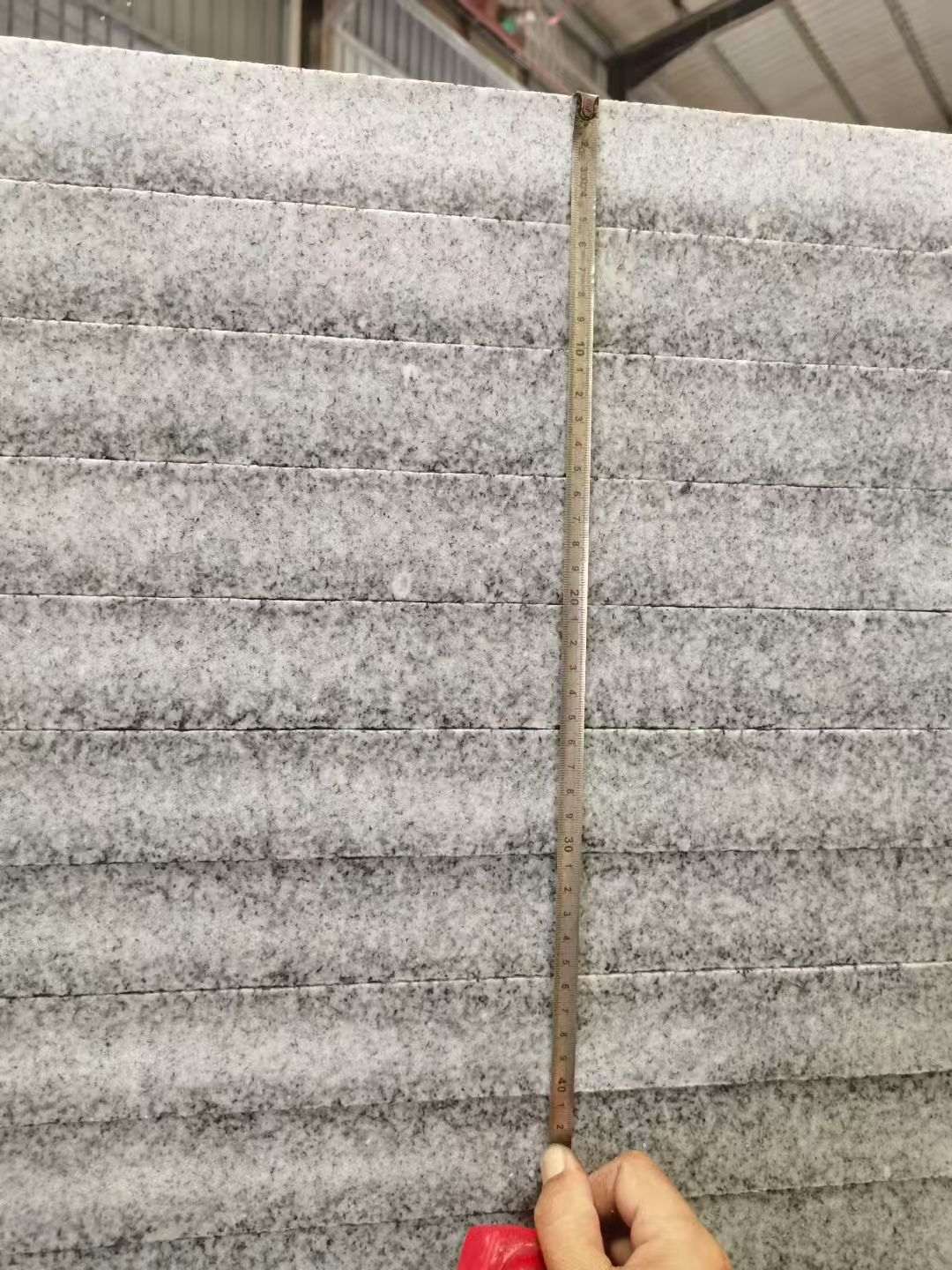 毕节 芝麻白火烧成品厚薄均匀，B料价格接近A料质量