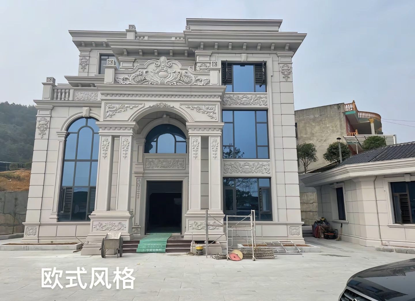 毕节 白麻花岗岩别墅外墙干挂