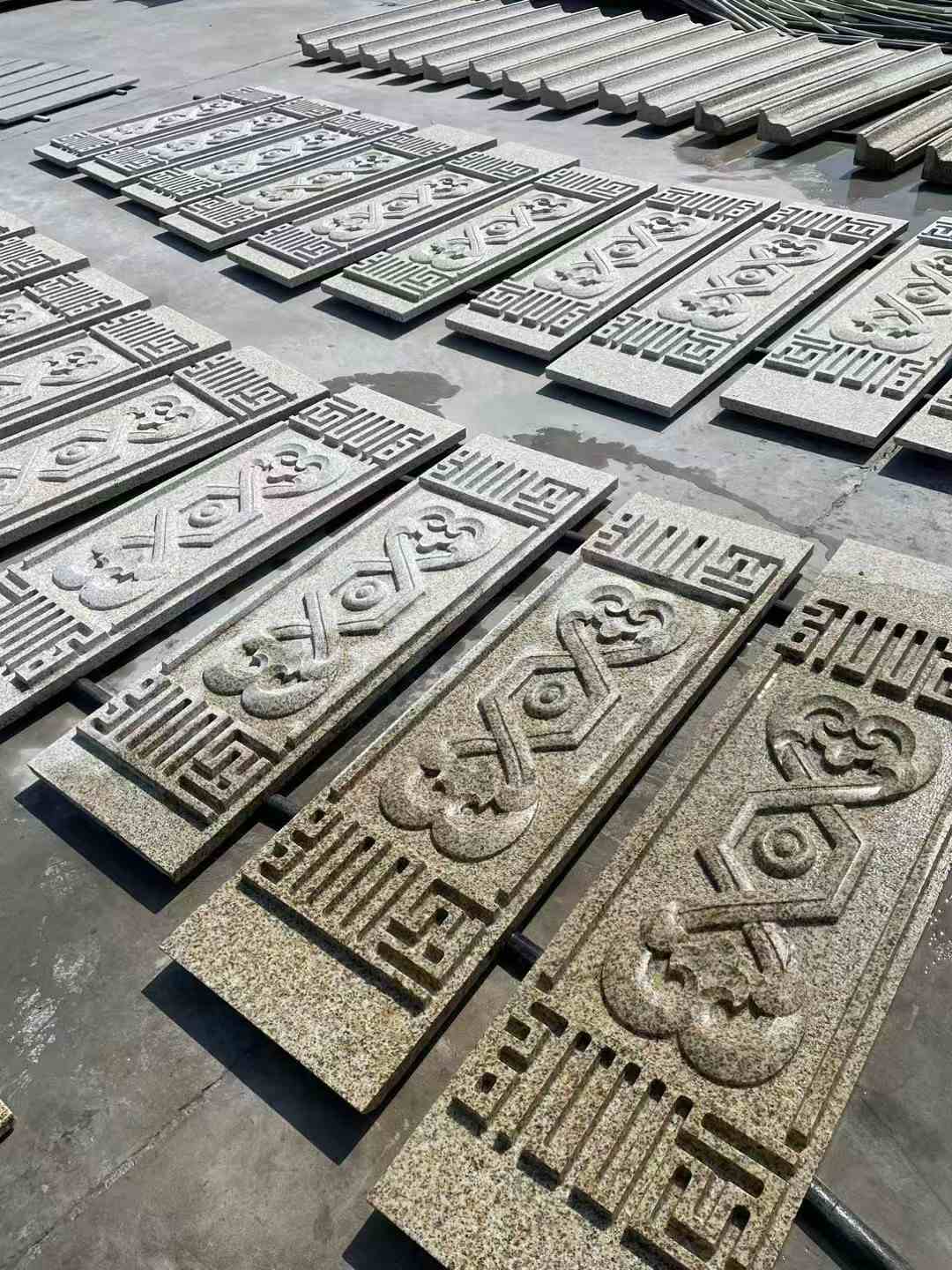 毕节 黄金麻花岗岩外墙雕刻板