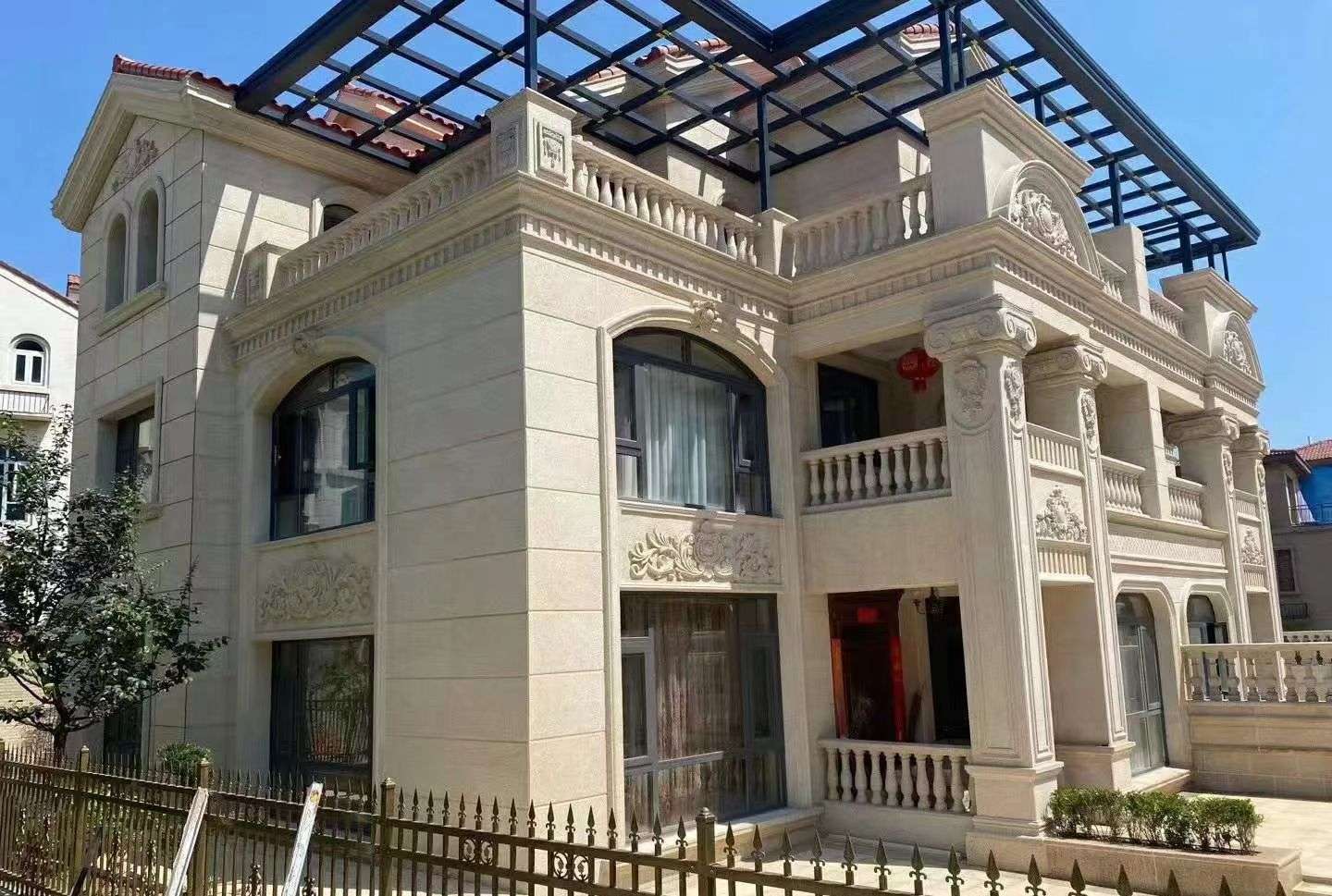 毕节 黄金麻花岗岩荔枝面别墅外墙干挂