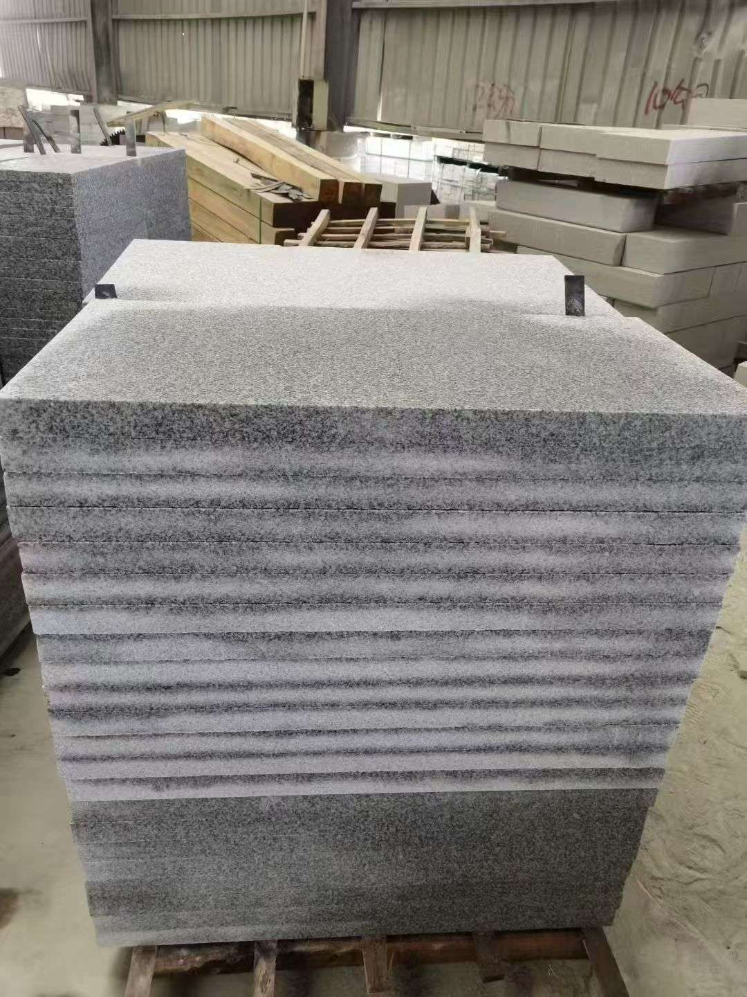 毕节 芝麻白5公分火烧地铺成品，900*400，规格可定制