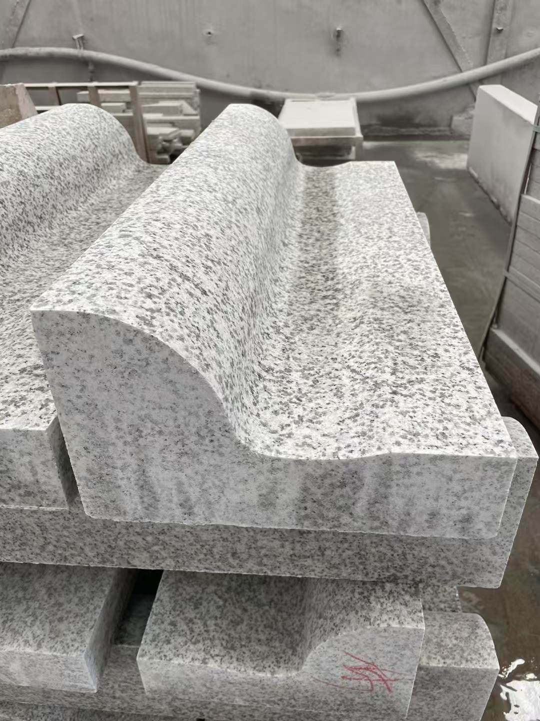 毕节 白麻花岗岩S型路沿石，路侧石，马路牙子等